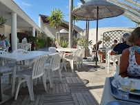 Atmosphère du Restaurant Bar L'Equipage à La Tranche-sur-Mer - n°1