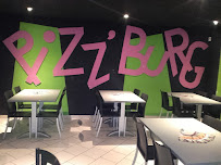 Atmosphère du Pizzeria Le Pizz'Burg à Lure - n°2