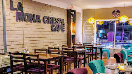La Mona Crespa Café