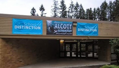 Louisa May Alcott Elementary School