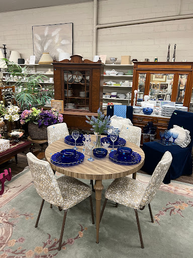 Thrift Store «Hospice By The Bay Hodgepodge», reviews and photos, 910 Lincoln Ave, San Rafael, CA 94901, USA