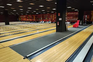 Omagic Bowling image