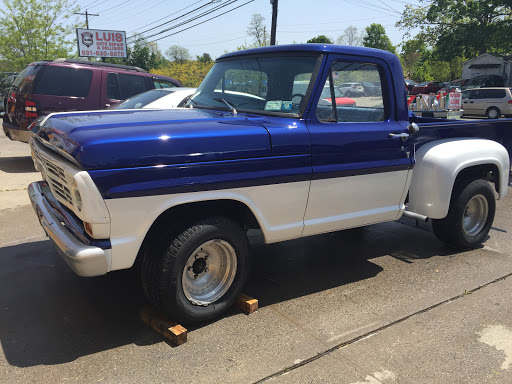 Auto Repair Shop «Luis Auto Repair & Body Shop», reviews and photos, 113 W Suffolk Ave, Central Islip, NY 11722, USA