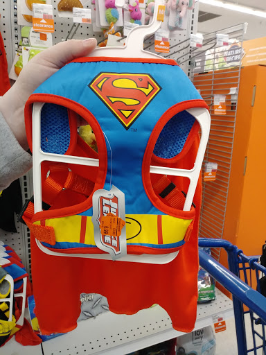 Pet Supply Store «PetSmart», reviews and photos, 1042 Fairplain Dr, Benton Harbor, MI 49022, USA