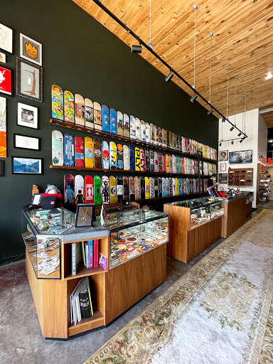 Skateboard Shop «Cardinal Skate Shop», reviews and photos, 4348 Holland Road, Virginia Beach, VA 23452, USA