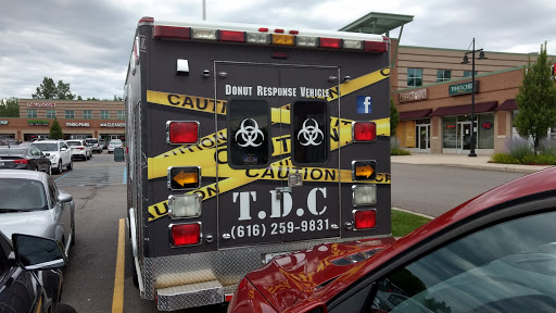 Donut Shop «The Donut Conspiracy», reviews and photos, 1971 E Beltline Ave NE #123, Grand Rapids, MI 49525, USA