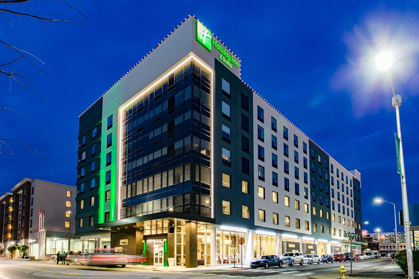 Holiday Inn & Suites Chattanooga Downtown, an IHG Hotel