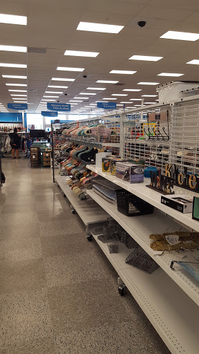 Clothing Store «Ross Dress for Less», reviews and photos, 415 South State Road 7, Hollywood, FL 33023, USA