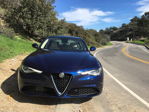 Van Nuys Alfa Romeo image