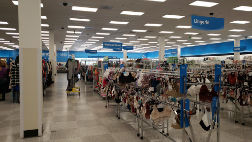 Clothing Store «Ross Dress for Less», reviews and photos, 21605 Village Lakes Shopping Center Dr, Land O Lakes, FL 34639, USA