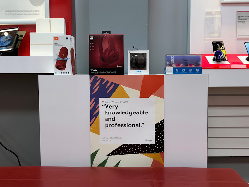 Cell Phone Store «Wireless World Communications», reviews and photos, 2 Arnot St #3, Lodi, NJ 07644, USA