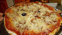 Plats et boissons du Restaurant italien Escale Pizzas à Toulon - n°12