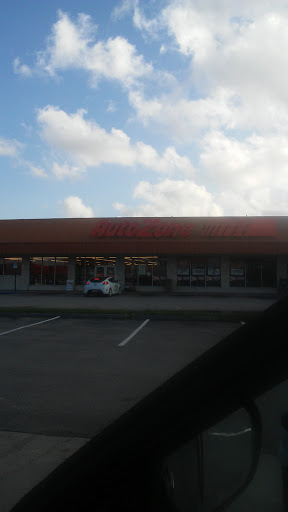 Auto Parts Store «AutoZone», reviews and photos, 925 E 8th Ave, Hialeah, FL 33010, USA