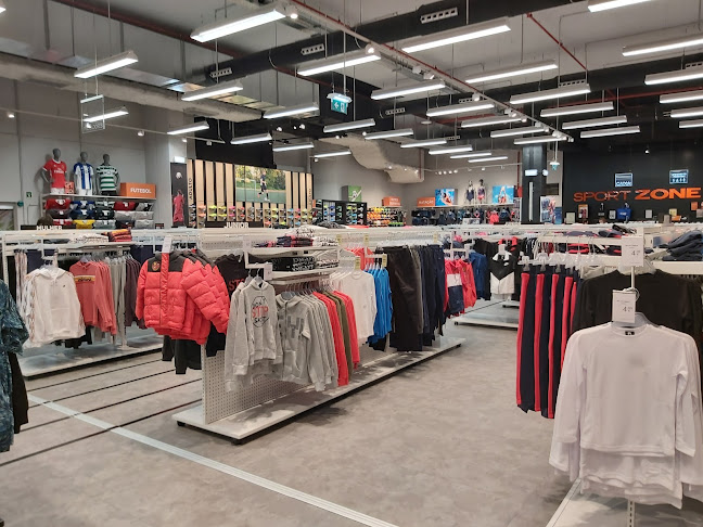 Sport Zone Vila Real - Loja de roupa
