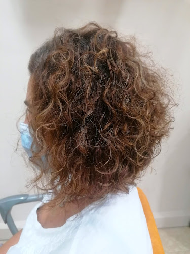 Ariane cabeleireiro - Almada