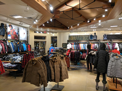 Clothing Store «Eddie Bauer», reviews and photos, 1402 Main Street, Southlake, TX 76092, USA
