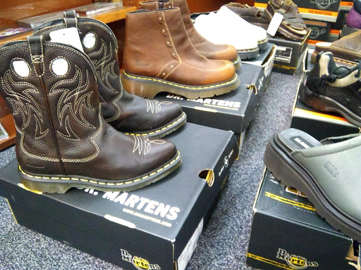 Video Store «Young Ones», reviews and photos, 26 S Whiteoak St, Kutztown, PA 19530, USA