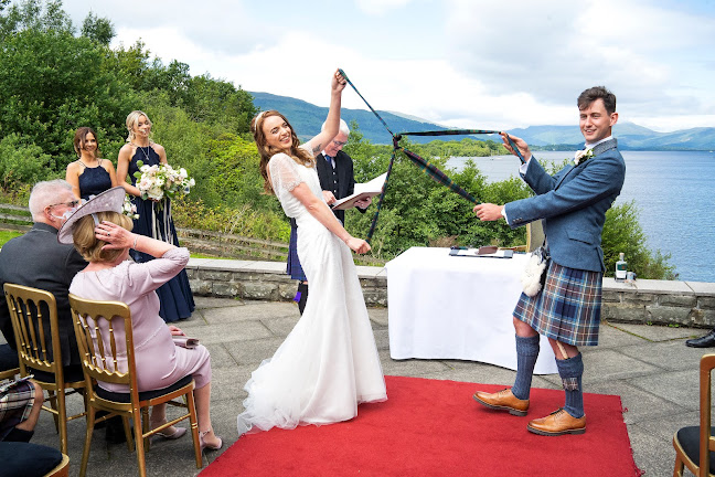 Creative Images Photographers - Wedding Photographers Glasgow Open Times
