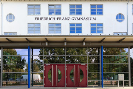 Friedrich-Franz-Gymnasium Ziegendorfer Chaussee 71, 19370 Parchim, Deutschland