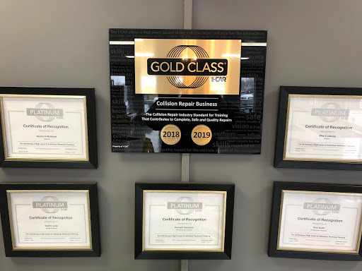 Auto Body Shop «Carstar Oxford Auto Body and Towing», reviews and photos, 5017 College Corner Pike, Oxford, OH 45056, USA