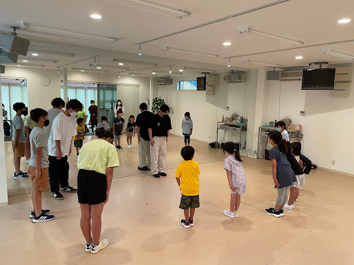 ダンススクール Honey Dance Studio