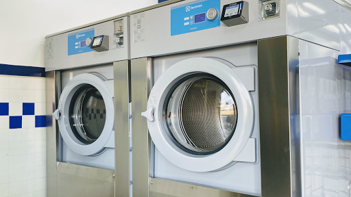 Laundromat «Busy Bubbles Maytag Laundry», reviews and photos, 2411 Butler St, Easton, PA 18042, USA
