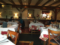 Atmosphère du Restaurant La grange à Saint-Lary-Soulan - n°10