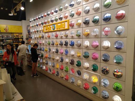 Shopping Mall «Hillsdale Shopping Center», reviews and photos, 60 E 31st Ave, San Mateo, CA 94403, USA