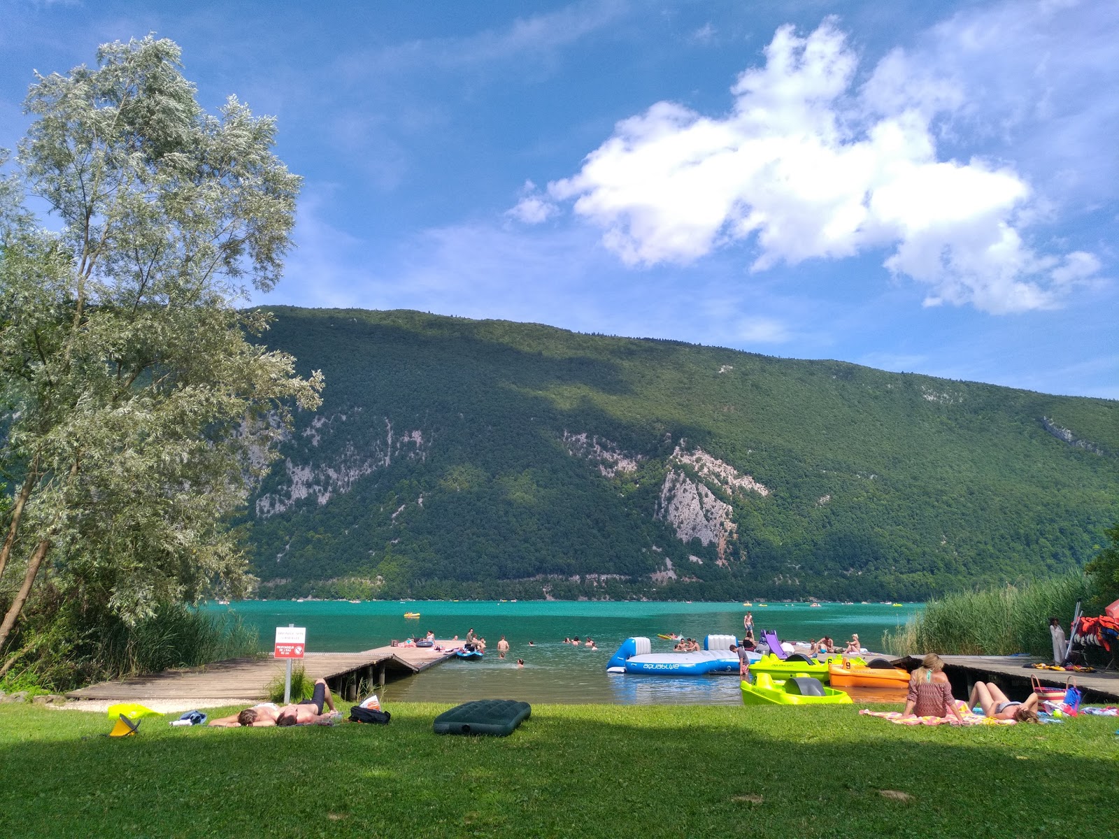 Photo de Plage de Bon Vent avec un niveau de propreté de très propre