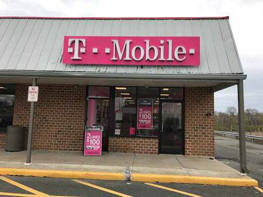 T-Mobile, 1050 E Philadelphia Ave STE 10, Gilbertsville, PA 19525, USA, 