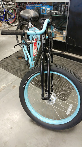 Bicycle Store «Fat Frogs Bike & Fitness», reviews and photos, 1169 Nimmo Pkwy #232, Virginia Beach, VA 23456, USA