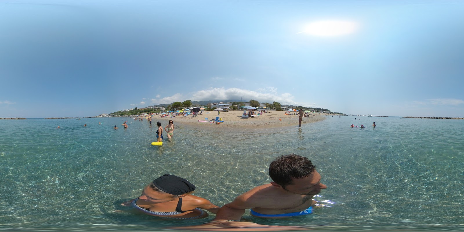 Spiaggia Diamante'in fotoğrafı birden fazla geniş koy ile birlikte