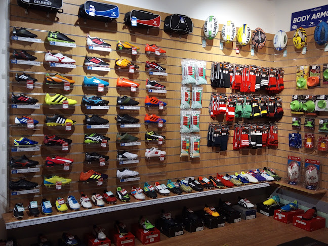 Reviews of Rugby Heaven Queens Arcade in Cardiff - Sporting goods store