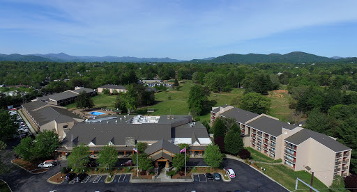 Roofing Contractor «Benton Roofing», reviews and photos, 2421 Spartanburg Hwy, East Flat Rock, NC 28726, USA