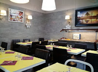 Atmosphère du Restaurant indien moderne New Tandoori House à Meudon - n°5