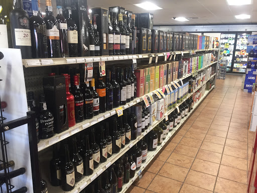 Liquor Store «Lafayette Wine & Liquor», reviews and photos, 30 Lafayette Sq, Vernon, CT 06066, USA