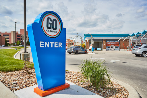 Car Wash «Big Splash Car Wash», reviews and photos, 8100 Metcalf Ave, Overland Park, KS 66204, USA