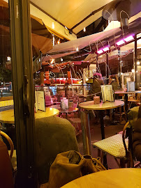 Atmosphère du Restaurant Café Odessa - Brasserie parisienne tendance - n°16