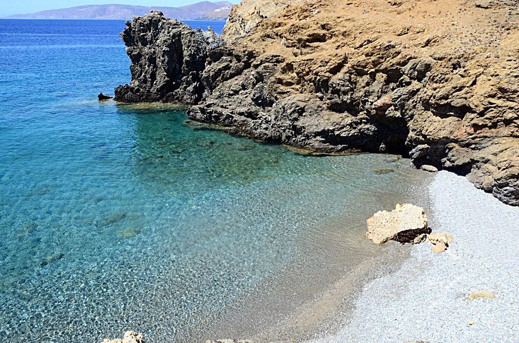 Foto af Votsalo beach med grå fin sten overflade
