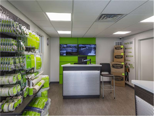 Storage Facility «Extra Space Storage», reviews and photos, 501 Cheesequake Rd, Parlin, NJ 08859, USA