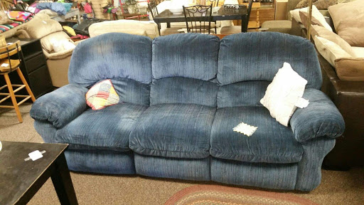 Thrift Store «Salvation Army», reviews and photos, 210 Kraft St, Clarksville, TN 37040, USA