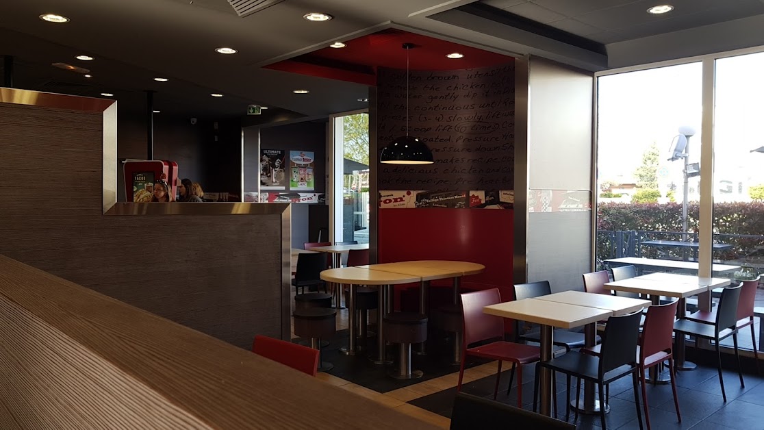 KFC Lyon Porte Des Alpes à Bron