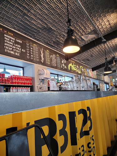 Comentarios y opiniones de Kunstmann Craft Bar