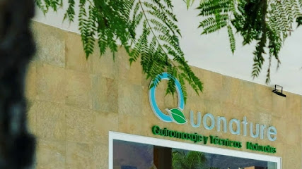 Quonature: Quiromasaje - Osteopatía - Acupuntura en Motril