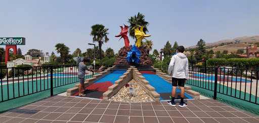Miniature Golf Course «Golfland», reviews and photos