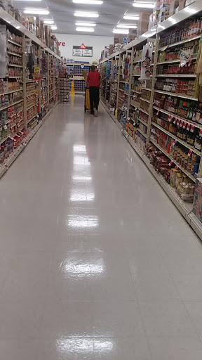 Shopping Mall «North End Shopping Center», reviews and photos, 1300 N Charlotte St, Pottstown, PA 19464, USA