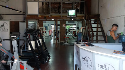 Red Gym - Sta. Ana 2984, Córdoba, Argentina