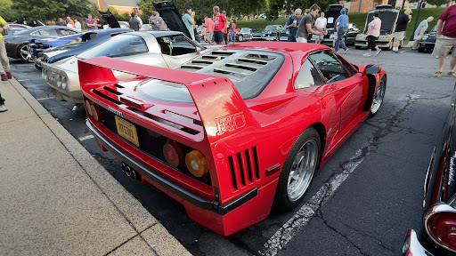 Shopping Mall «Village Centre», reviews and photos, 776 Walker Rd, Great Falls, VA 22066, USA