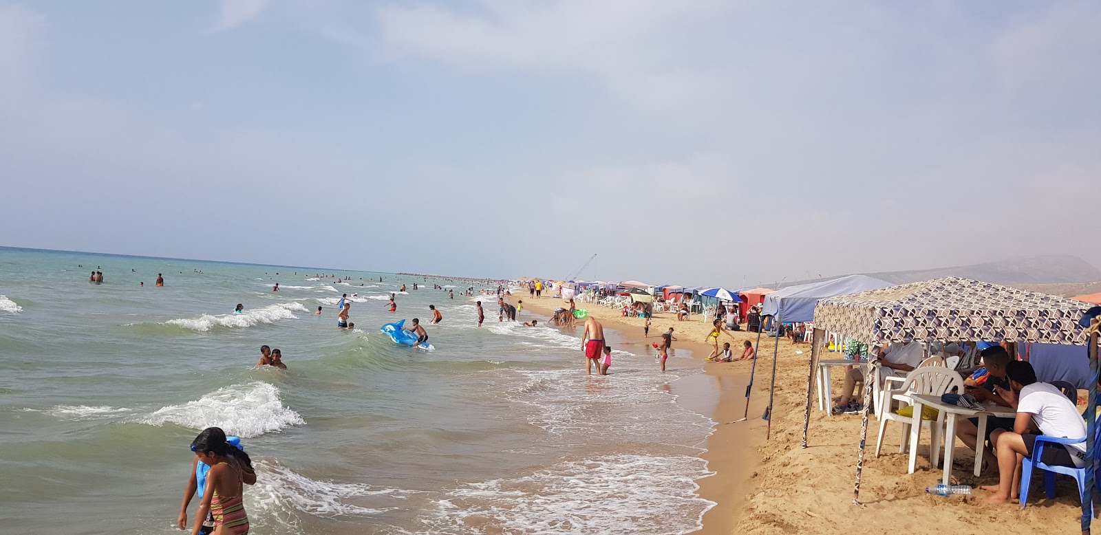 Foto de Sonaktr Beach área de comodidades