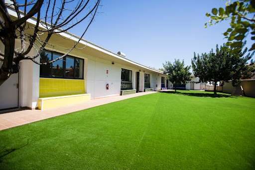 Tribu Reggio School - Colegio infantil privado en Espartinas